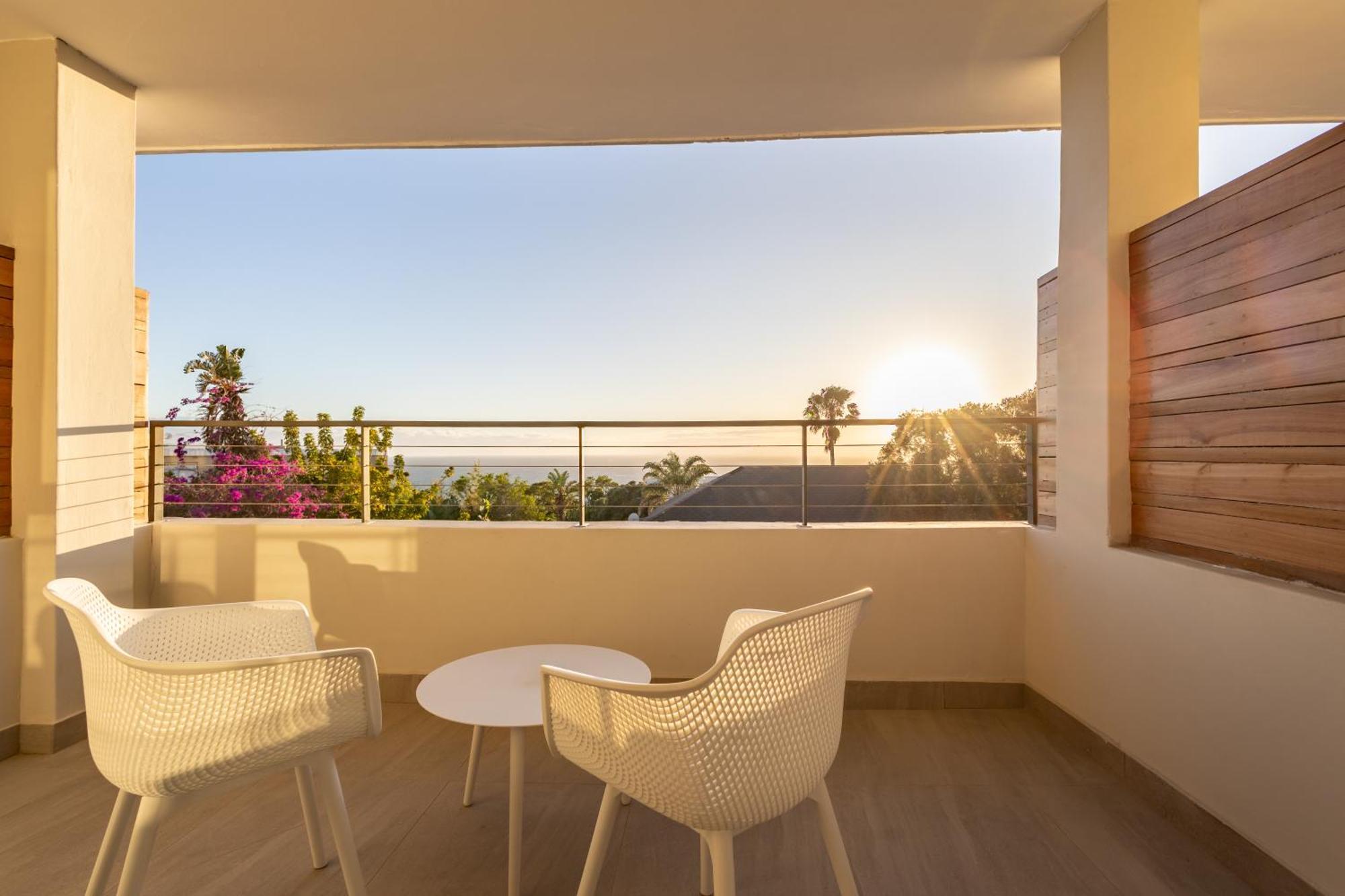 Plett Quarter Hotel - Lion Roars Hotels & Lodges Plettenberg Bay Esterno foto