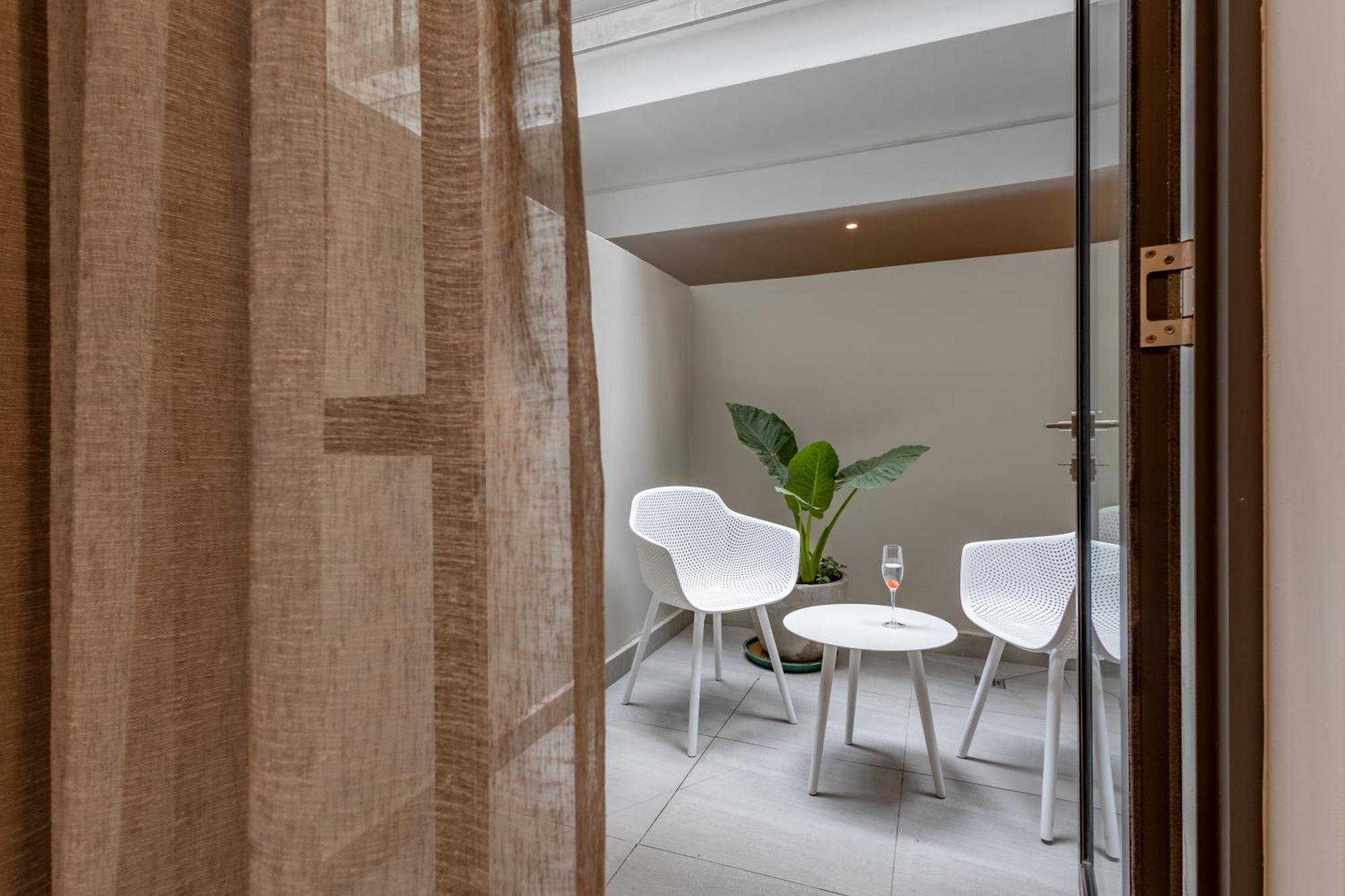 Plett Quarter Hotel - Lion Roars Hotels & Lodges Plettenberg Bay Esterno foto