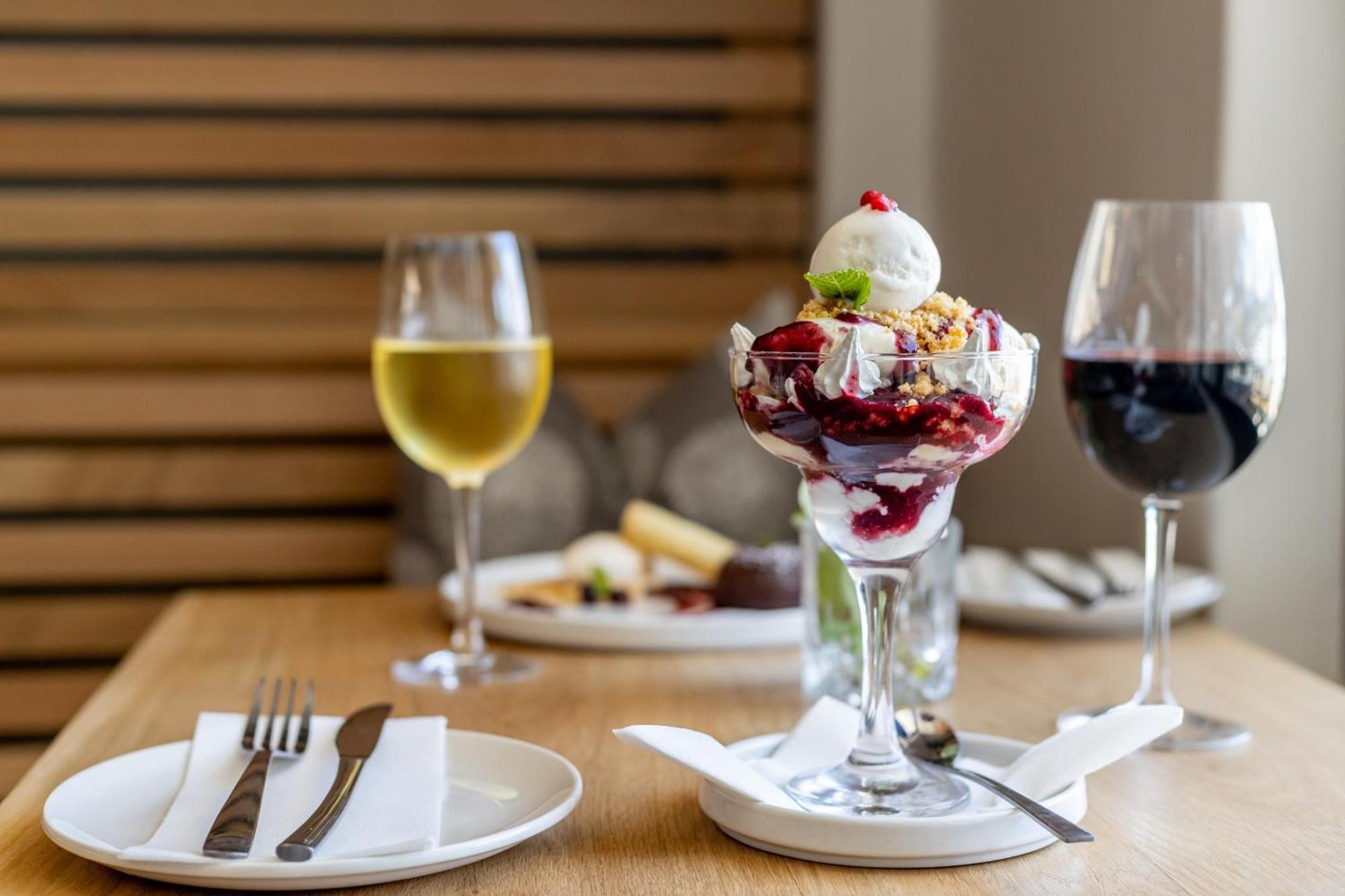Plett Quarter Hotel - Lion Roars Hotels & Lodges Plettenberg Bay Esterno foto